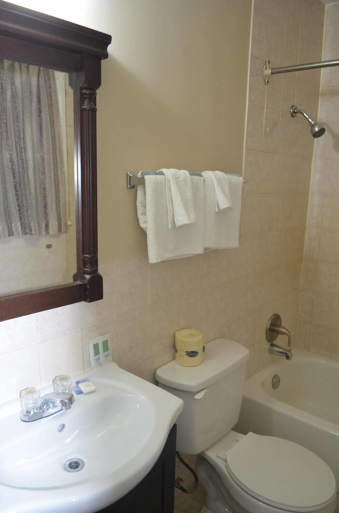 Mohawk Motel Brantford Extérieur photo